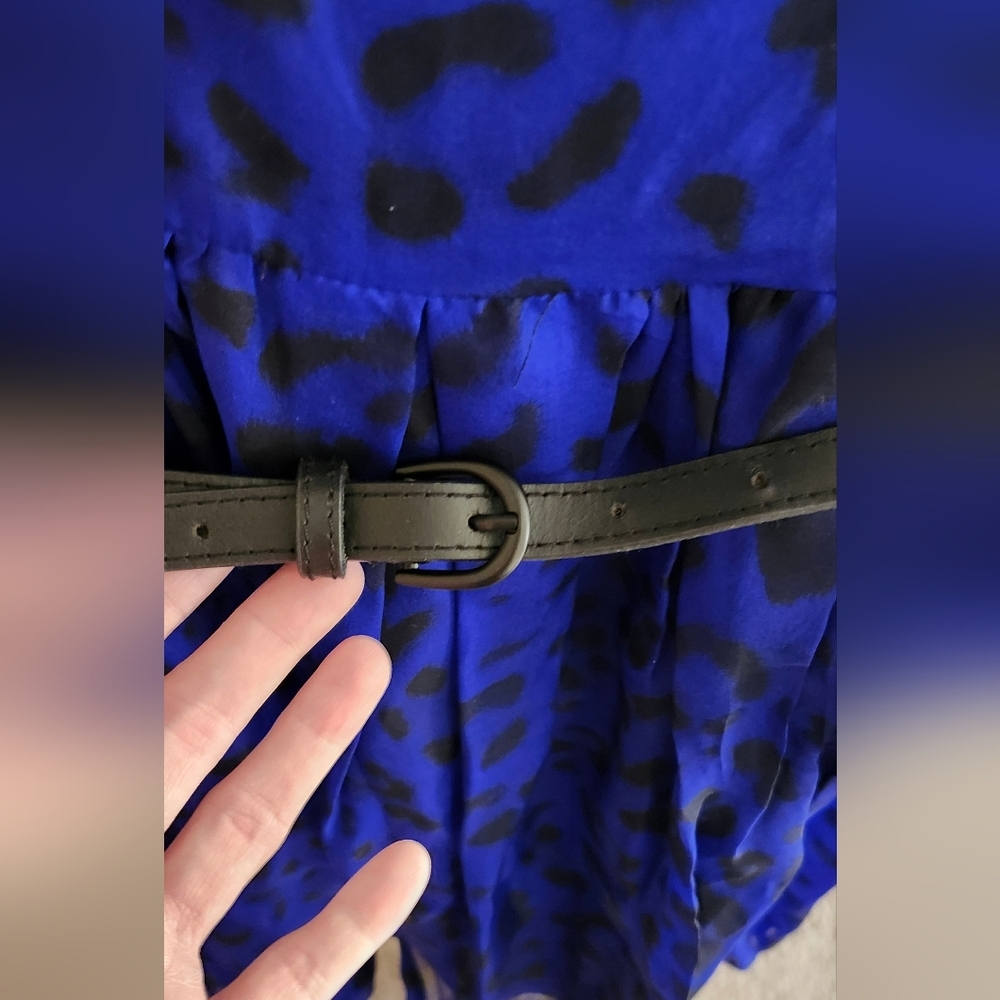 NWOT Gorgeous Blue Dress - Picture 2 of 7